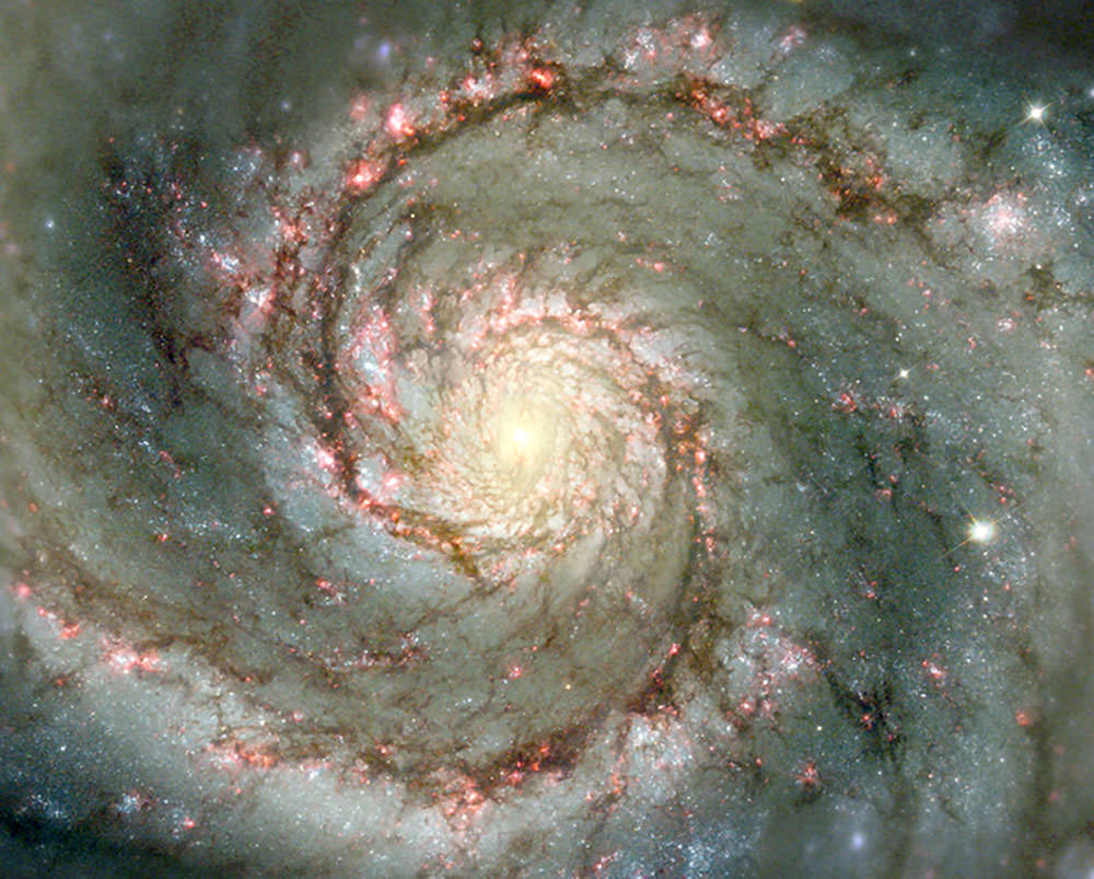 The power of centration: the Whirlpool Galaxy, the Hubble Heritage Team, N. Scoville (Caltech)